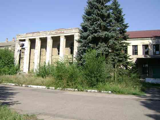 Административно -бытовое здание 3000 м.кв,Донецк Донецк
