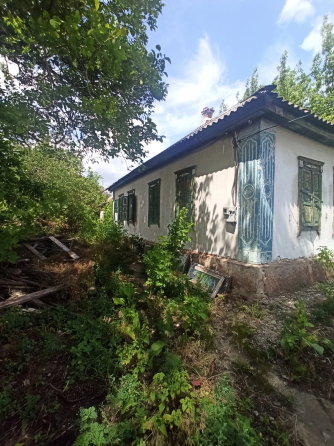 Продам дом под ремонт г. Макеевка, ц-г район, п. Ново-Калиново Макеевка