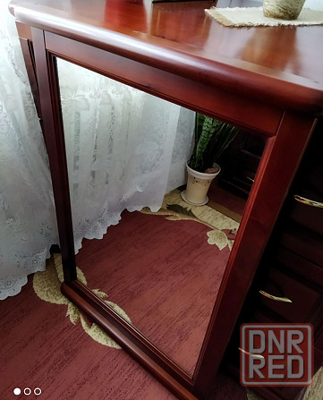 Большое зеркало в деревянной раме Макеевка - изображение 1