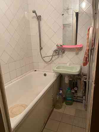 Продам 2-комнатную квартиру,Азотный Донецк