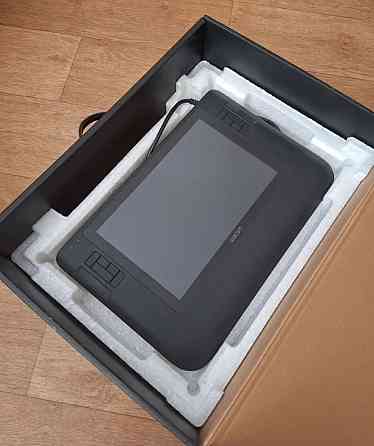 Планшет-монитор Wacom Cintiq 12WX Донецк