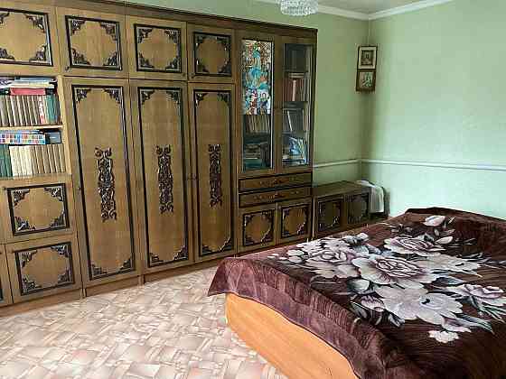 Просторный кирпичный дом в Пролетарском районе Донецка.Без Комиссии!!! Донецк
