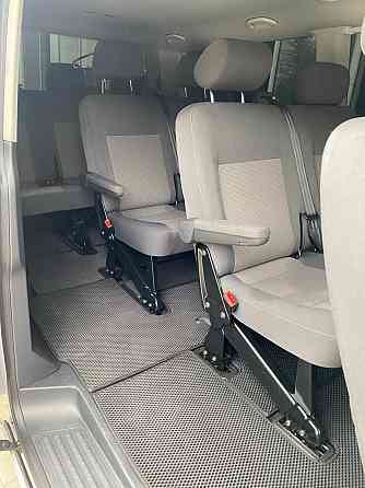 Volkswagen Caravelle 2013г. Макеевка