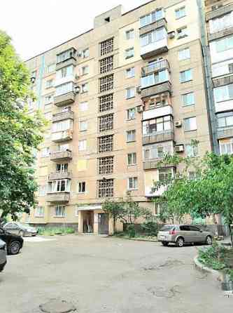 Продам недорго 2 ком. кв. на Тренева, 5\9, за 3,9 млн. ! Донецк