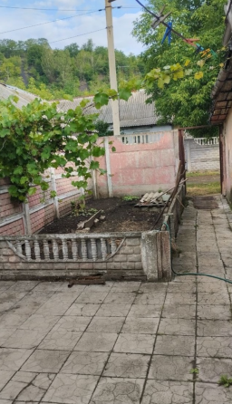 3к квартира на земле Донецк