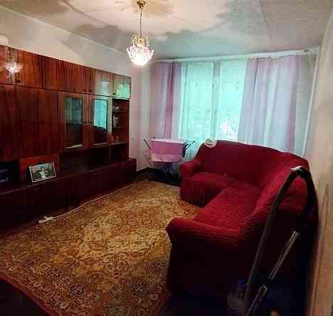 Продам 2к. крупногабаритную кв-ру. Кировский р-н. мкр. Абакумова. Донецк