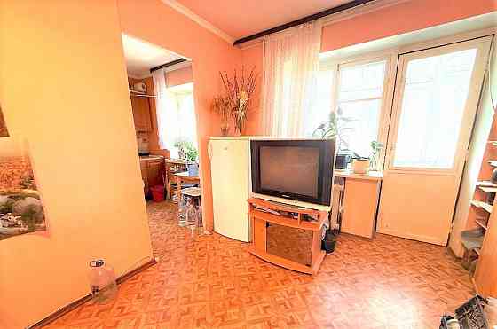 2-х комн. в хорошем состоянии, ул. Краснофлотская, документы готовы. Донецк