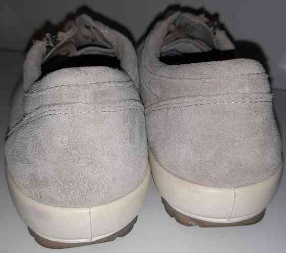 Кроссовки ,,legero,,(кожа)новые (р.39 -40) Донецк