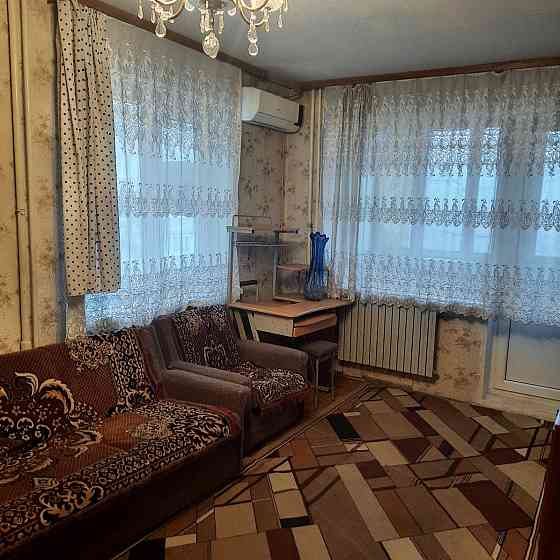 тц "Галактика", жд рынок, 1к. кв-ра, хорошая, ул. Куйбышева Донецк