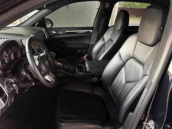 Продам Porsche Cayenne 2014 год. Донецк