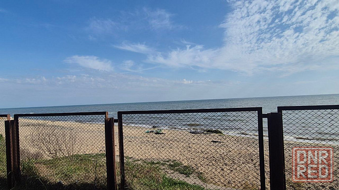 продам дом в селе безыменное на первой линии от моря. свет, газ по границе, своя скважина. дом нужд Мариуполь - изображение 2