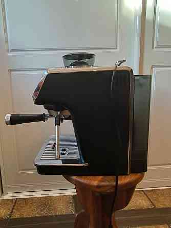 Кофемашина DeLonghi La specialista arte EC915X Донецк