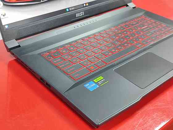 Msi Katana 17.3 / i5 /8Gb/ SSD 512gb/RTX3050 Донецк