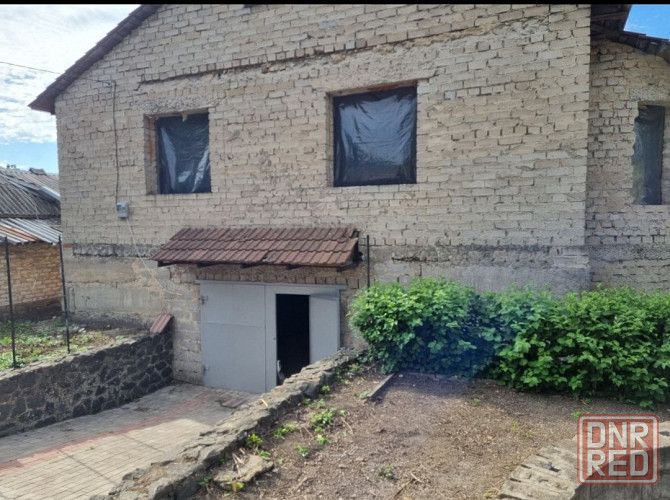 Дом ул. Фрунзэ 17. 260 м. 2 этажа. 11 соток Куйбышевский район Донецк - изображение 1
