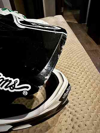 Шлем troy lee designs d3 Донецк