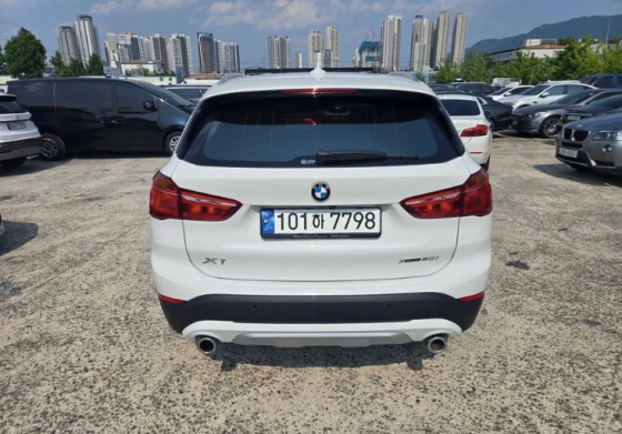 BMW X1 (F49) Xdrive 20i xLine 2.0 2021 Донецк