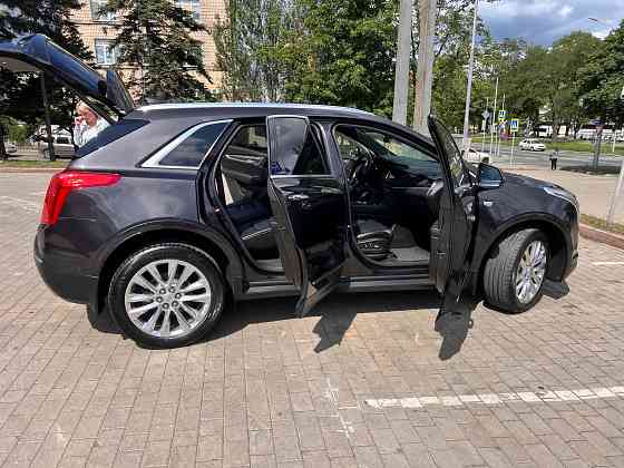 Продам Cadillac XT5 Торез