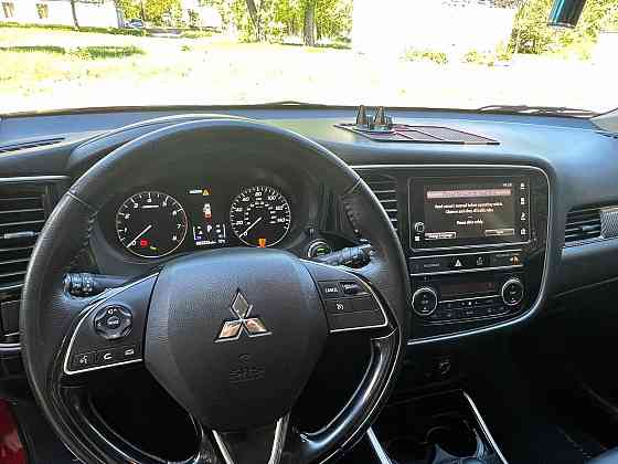 Продам Mitshubishi Outlander 2019 года Макеевка