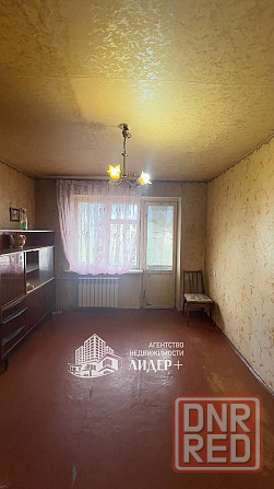Продам 1 квартиру (гостинка) Макеевка, Капитальная, м-н Октябрьский Макеевка - изображение 1