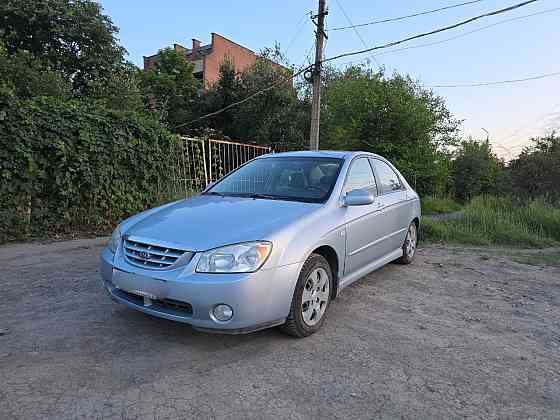 Продам машину Kia Cerato Донецк