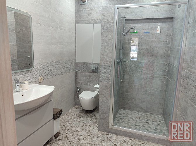 Собственник!!! Вода 24/7 Сдам 4-х комнатную квартиру студию 120 м². Калининский р-н Безалкогольный Донецк - изображение 11