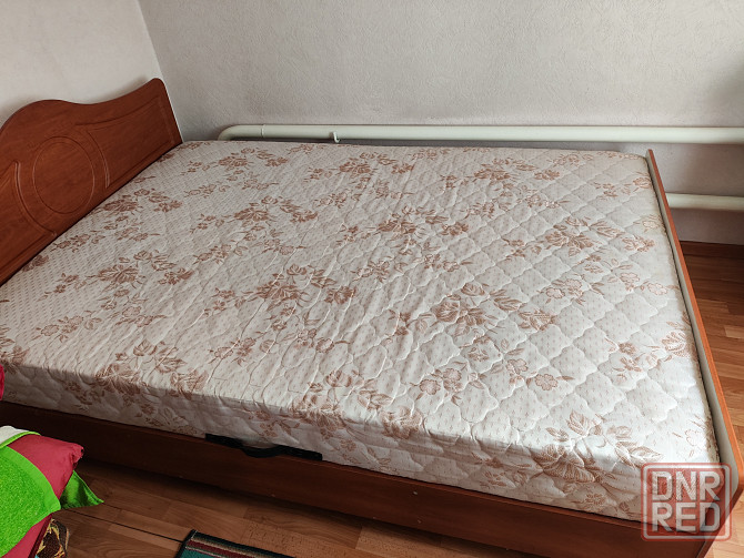 Продам двухспальнюю кровать в отличном состоянии!!! Макеевка - изображение 2