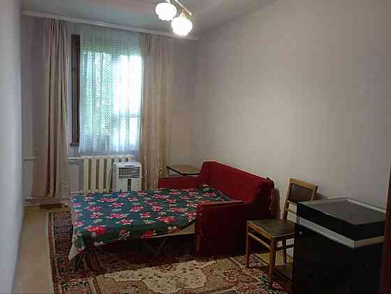 Продам крупногабаритную 2х комн. кв. пр. Мира Донецк