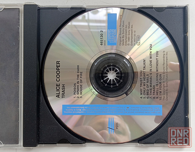 Фирменный CD: Alice Cooper (1989) Trash Макеевка - изображение 2