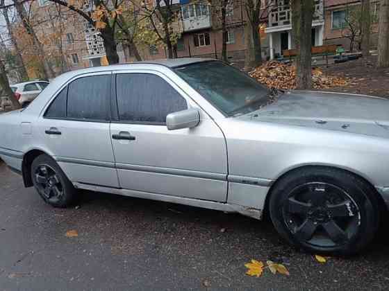 Продам мерседес c 180 Донецк