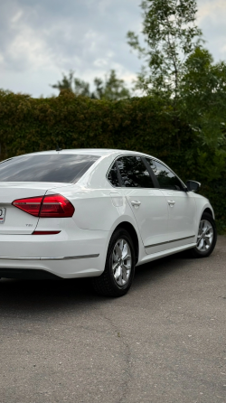Продам Volkswagen Passat b7+ Донецк