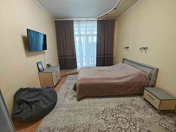 Продам 2-х комнатную квартиру в Центре Донецка Ворошиловский район. Артёма д. 90 Донецк