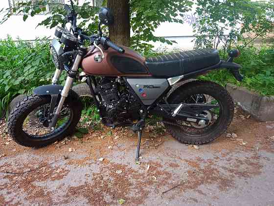 Racer triumf 250 Луганск