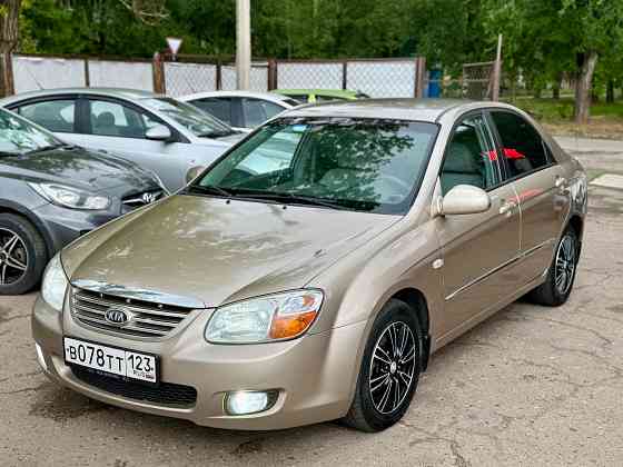 Kia Cerato 1.6 AT Донецк