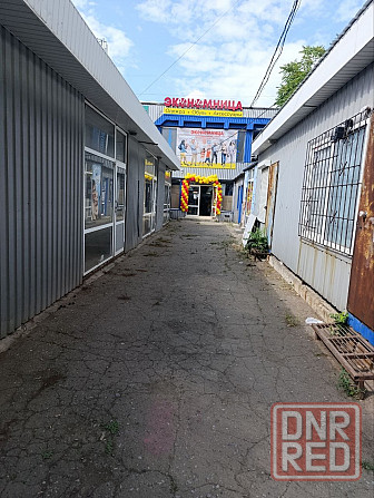 Сдается в аренду помещение в Пролетарском районе на рынке Щетинина площадь 8кв.м. Стоимость 10 000р. Донецк - изображение 4