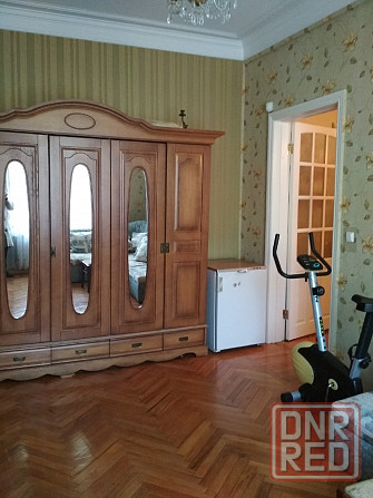 Продам 4х-ком.квартиру(сталинка)Ворошиловский р-н пл.Ленина Донецк - изображение 3