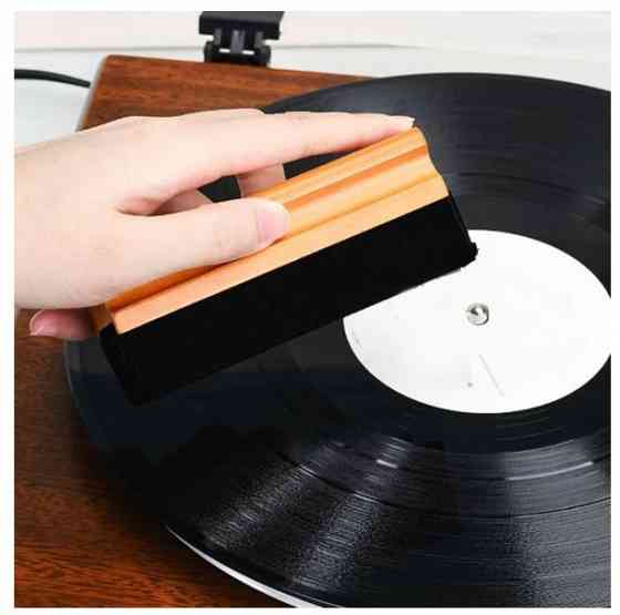 Бархатная щетка для виниловых пластинок RECORD PRO Донецк