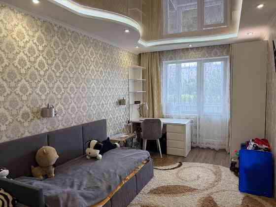 Продам 3х комнатную квартиру на Зеленом Макеевка