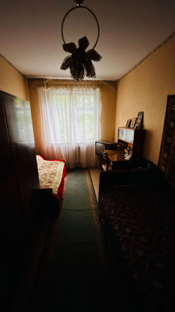 Продается 2 комнатная квартира, г. Макеевка,пгт Ханженково ( 2 микрорайон, дк Воровского) Макеевка