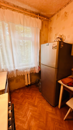 Продается 2 комнатная квартира, г. Макеевка,пгт Ханженково ( 2 микрорайон, дк Воровского) Макеевка