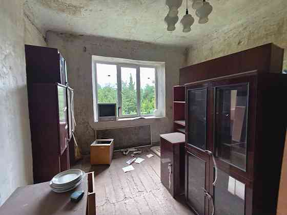 Продам 2 ком.кв на Азотном. Донецк
