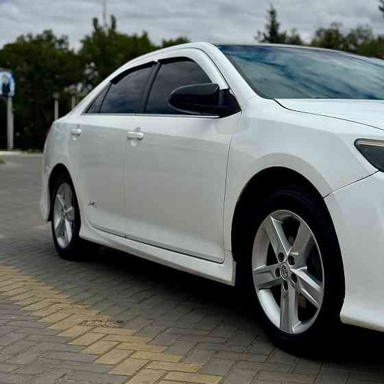 Toyota Camry 2,5, 2013 г, 210 000 км Донецк