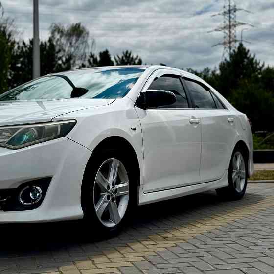 Toyota Camry 2,5, 2013 г, 210 000 км Донецк