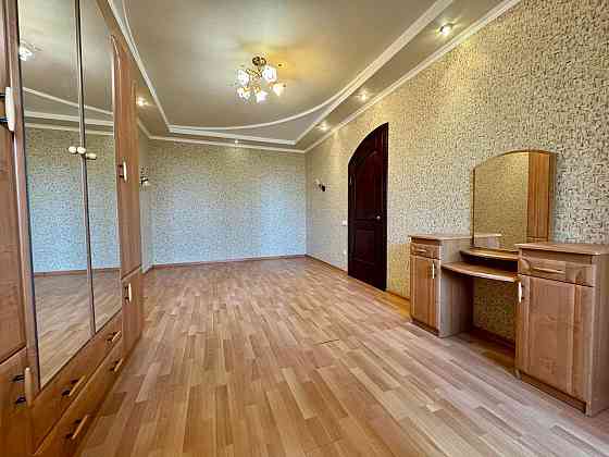 Продам 2-ком.кв-ру, 8/9, Коммунистическая, "Авоська", "Алиса"! Донецк