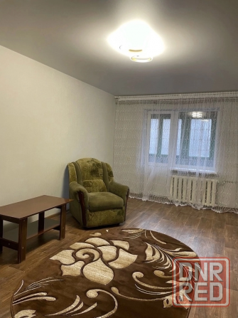 Продажа 2 комн квартиры г. Макеевка, мкр Зеленый, ориентир остановка Гараж. Макеевка - изображение 2