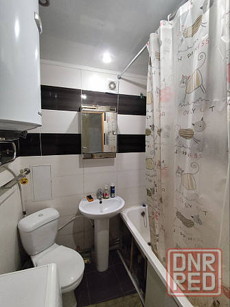 Продам 2к.кв Приморский р-н 2 эт рядом море Мариуполь - изображение 1