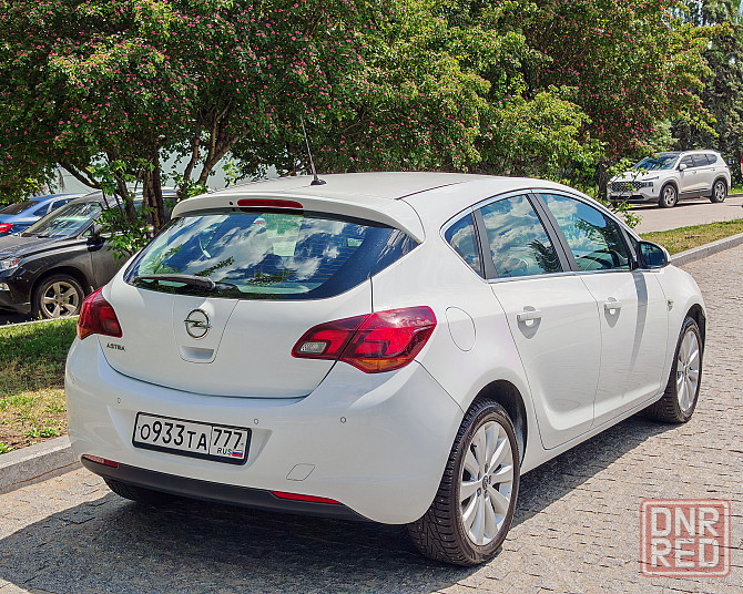 2012 Opel Astra J 1.6 автомат Донецк - изображение 4