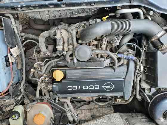 Opel Vectra 2.2 MT Ждановка