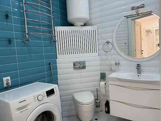 Продам 2 комнатную квартиру Мариуполь