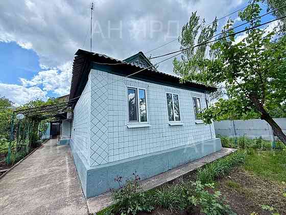 Продам дом. г. Харцызск Октябрьский поселок Харцызск
