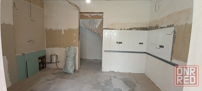 Лучшее предложение! ПродАм 4-х комн 4/9 в Ворошиловском р-не. Два санузла. Автономное отопление. Донецк - изображение 12